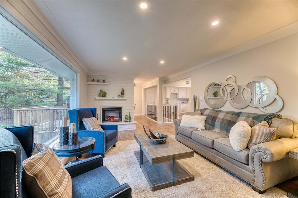 831 CATHCART Boulevard, Sarnia, Ontario, Canada