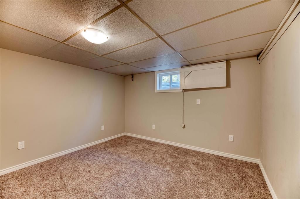 831 CATHCART Boulevard, Sarnia, Ontario, Canada