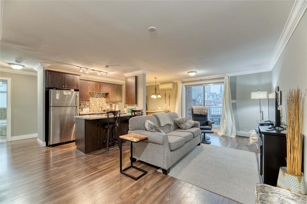 10 DERBY Lane Unit# 108, Sarnia, Ontario, Canada