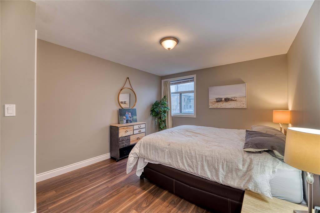 10 DERBY Lane Unit# 108, Sarnia, Ontario, Canada