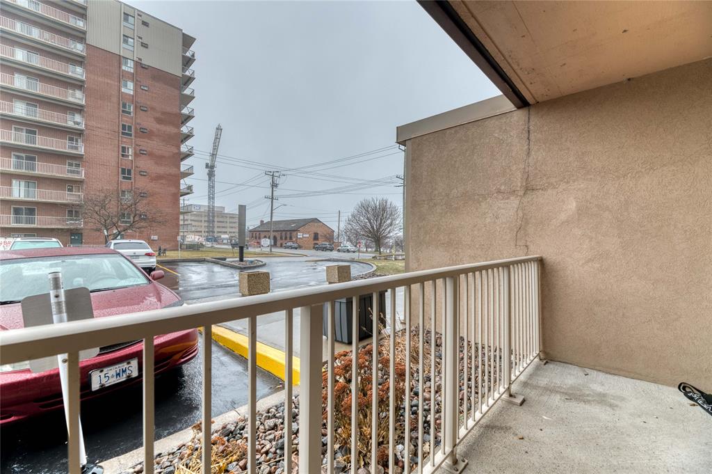 10 DERBY Lane Unit# 108, Sarnia, Ontario, Canada