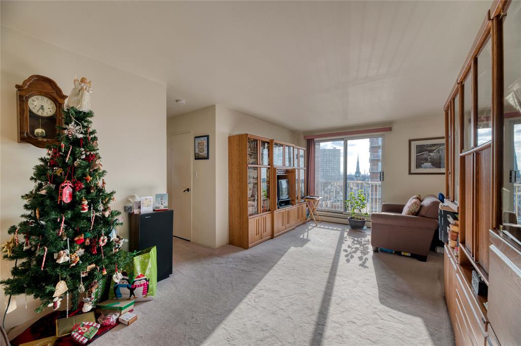 10 DERBY Lane Unit# 708, Sarnia, Ontario, Canada