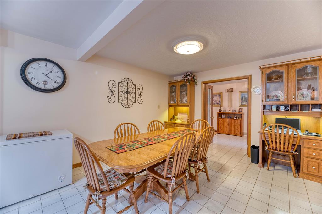716 HILLARY Street, Sarnia, Ontario, Canada