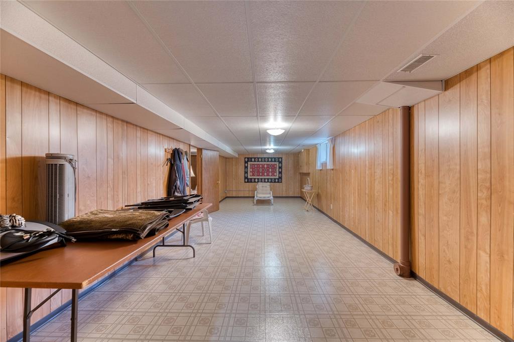 716 HILLARY Street, Sarnia, Ontario, Canada