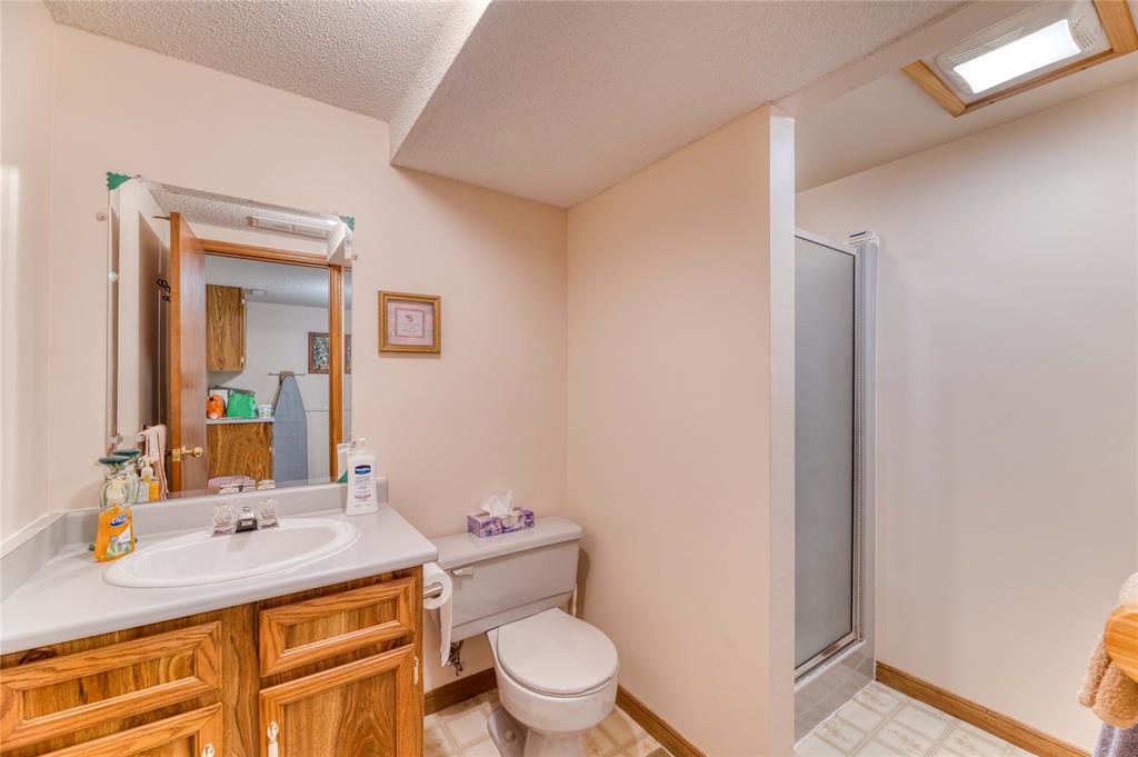 716 HILLARY Street, Sarnia, Ontario, Canada