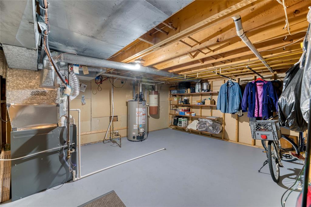 716 HILLARY Street, Sarnia, Ontario, Canada