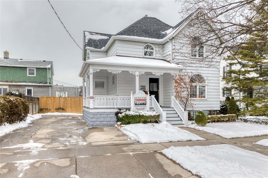 108 KATHLEEN Avenue, Sarnia, Ontario, Canada