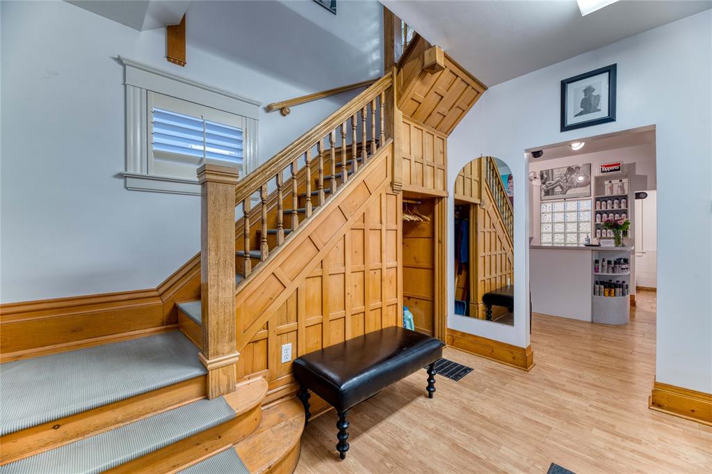 108 KATHLEEN Avenue, Sarnia, Ontario, Canada