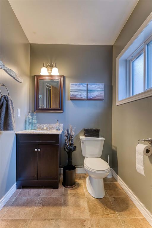 747 MANOR PARK Crescent, Sarnia, Ontario, Canada