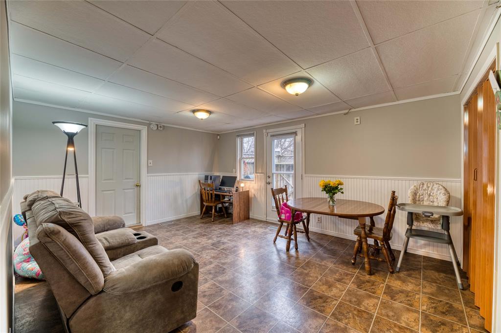 115 WALNUT Avenue North, Sarnia, Ontario, Canada