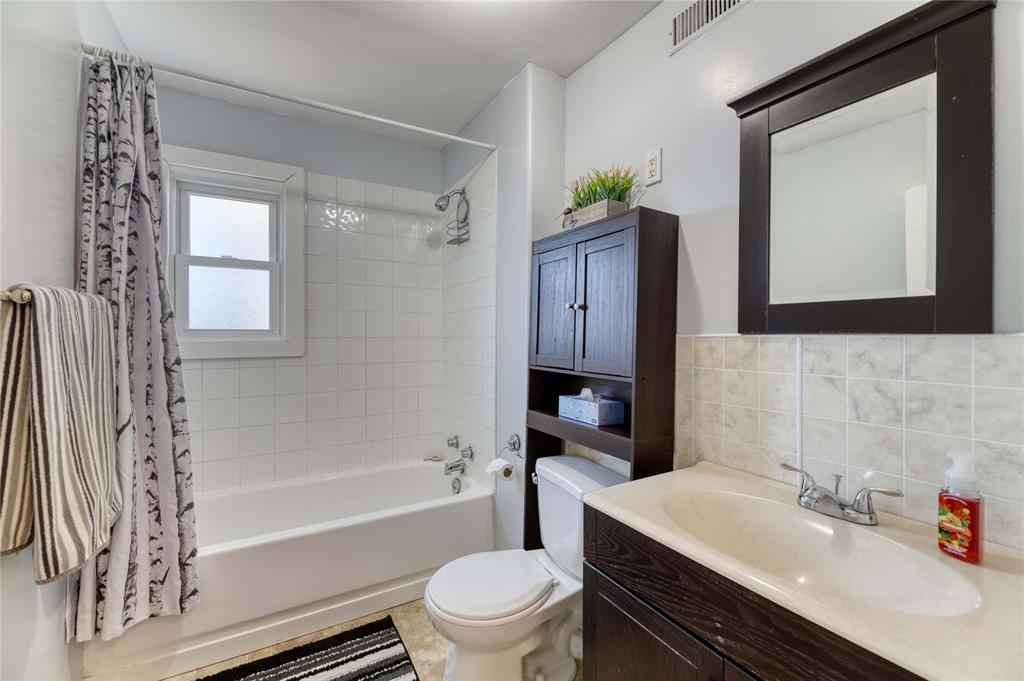 631 MAPLE Avenue, Sarnia, Ontario, Canada
