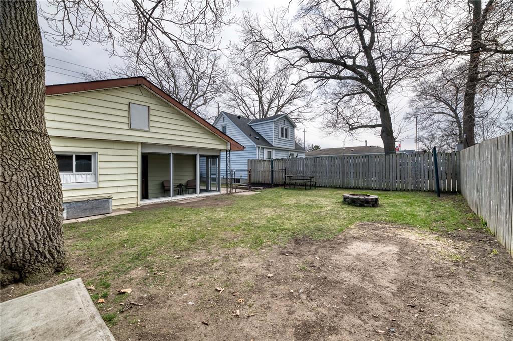 1107 COLBORNE Road, Sarnia, Ontario, Canada