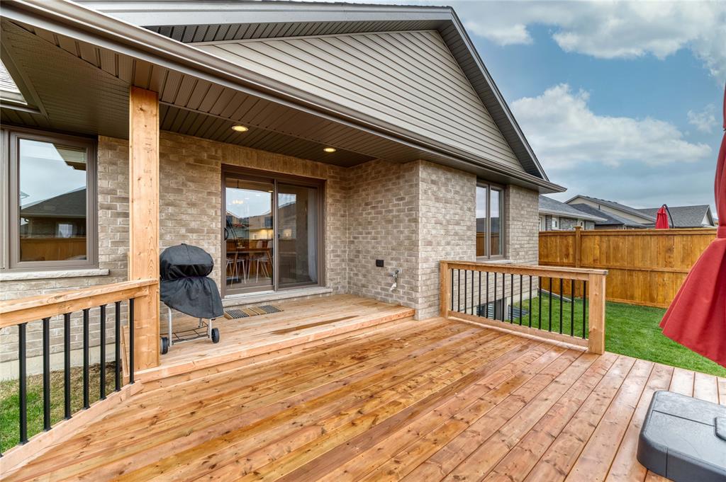 517 FRANCO Avenue, Sarnia, Ontario, Canada