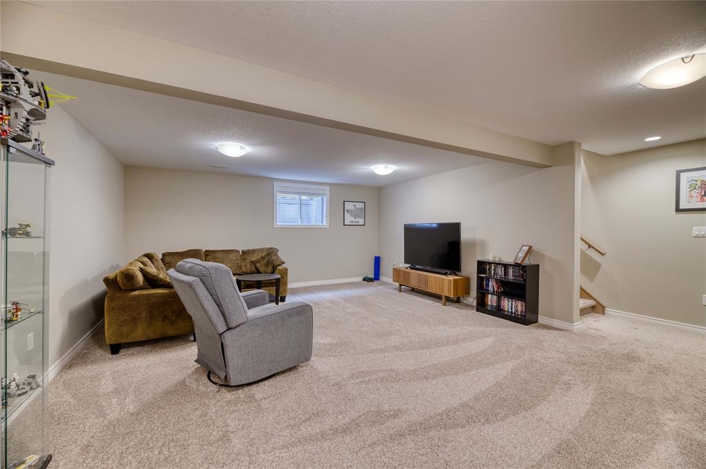 517 FRANCO Avenue, Sarnia, Ontario, Canada
