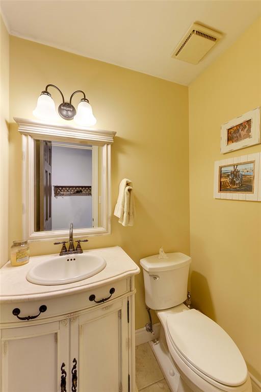 1697 TRINITY Crescent, Sarnia, Ontario, Canada