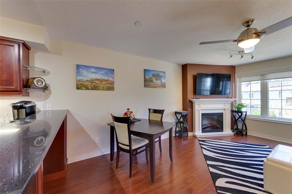 1520 VENETIAN Boulevard Unit# M-209, Point Edward, Ontario, Canada