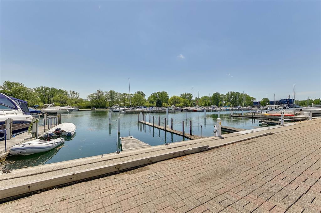 1520 VENETIAN Boulevard Unit# M-209, Point Edward, Ontario, Canada
