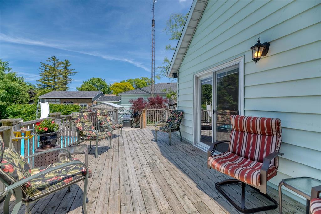 1050 ERROL Road East, Sarnia, Ontario, Canada