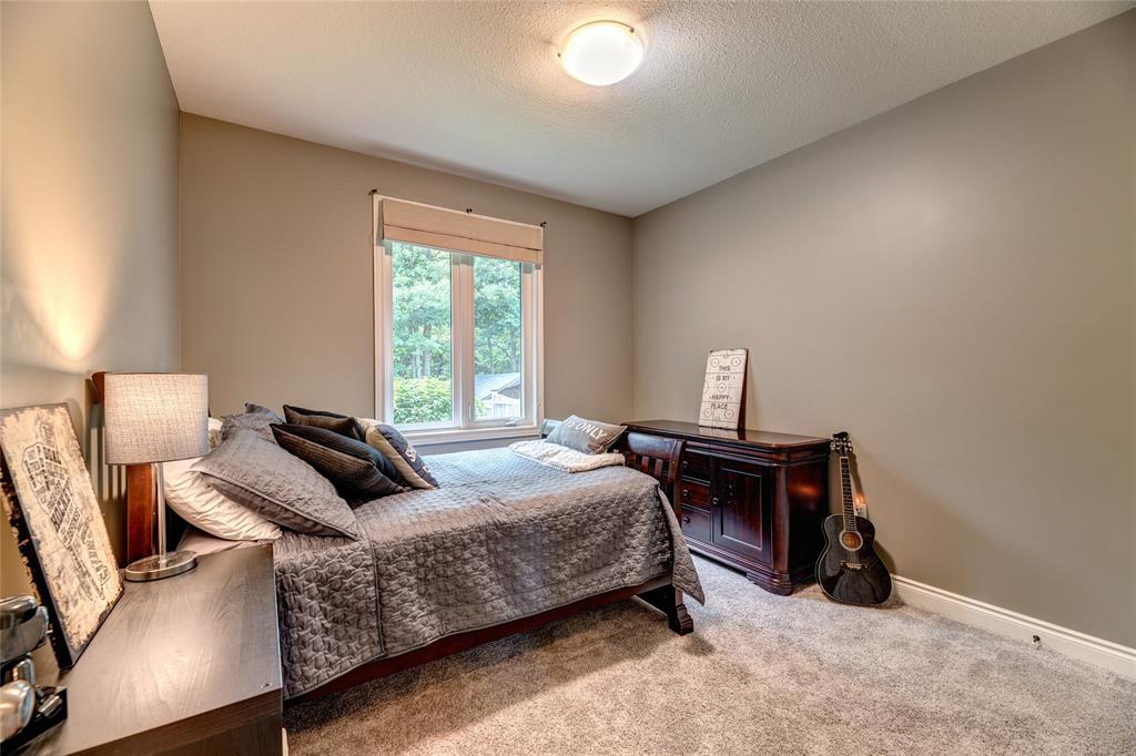 6745 OLD MILL Road, Plympton-Wyoming, Ontario, Canada