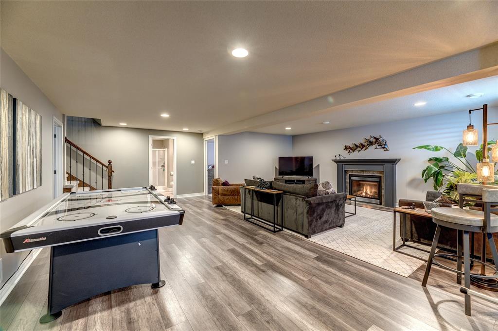 6745 OLD MILL Road, Plympton-Wyoming, Ontario, Canada