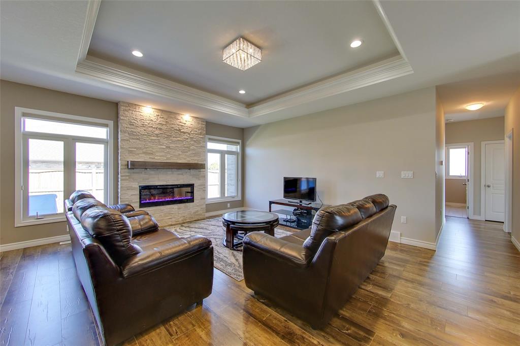 232 PAOLO Street, Sarnia, Ontario, Canada