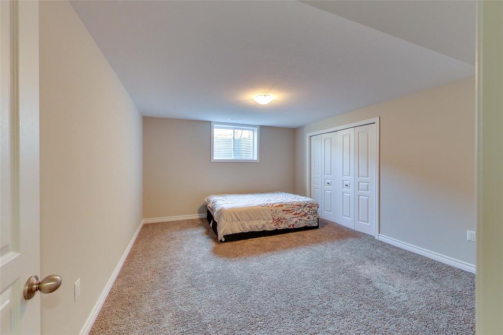232 PAOLO Street, Sarnia, Ontario, Canada