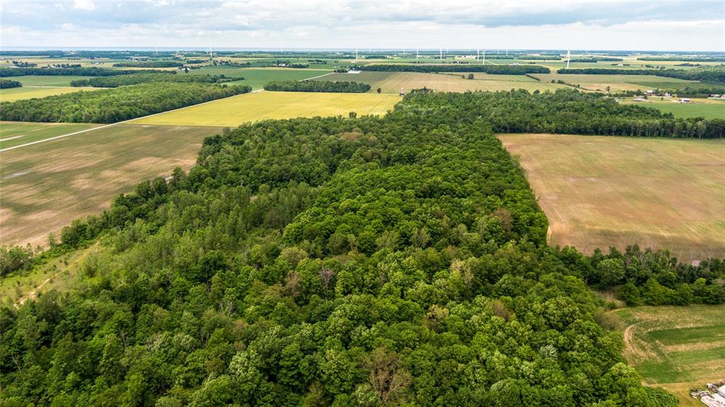 5252 EGREMONT Road, Plympton-Wyoming, Ontario, Canada
