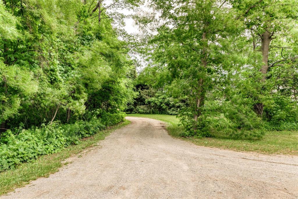 5252 EGREMONT Road, Plympton-Wyoming, Ontario, Canada