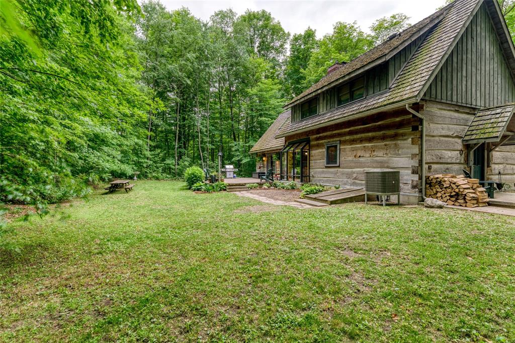 5252 EGREMONT Road, Plympton-Wyoming, Ontario, Canada