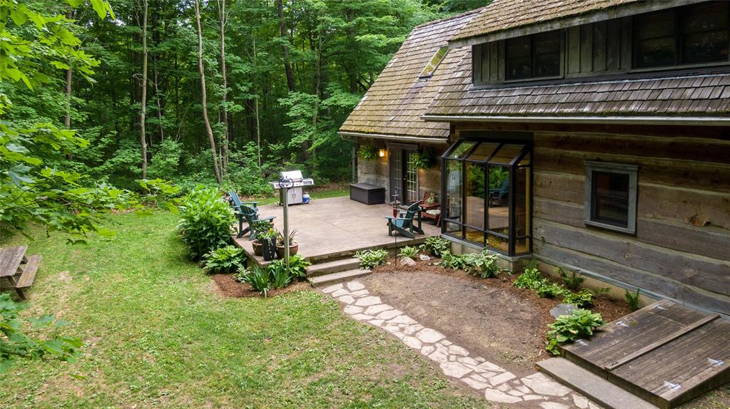 5252 EGREMONT Road, Plympton-Wyoming, Ontario, Canada