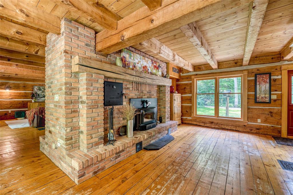 5252 EGREMONT Road, Plympton-Wyoming, Ontario, Canada