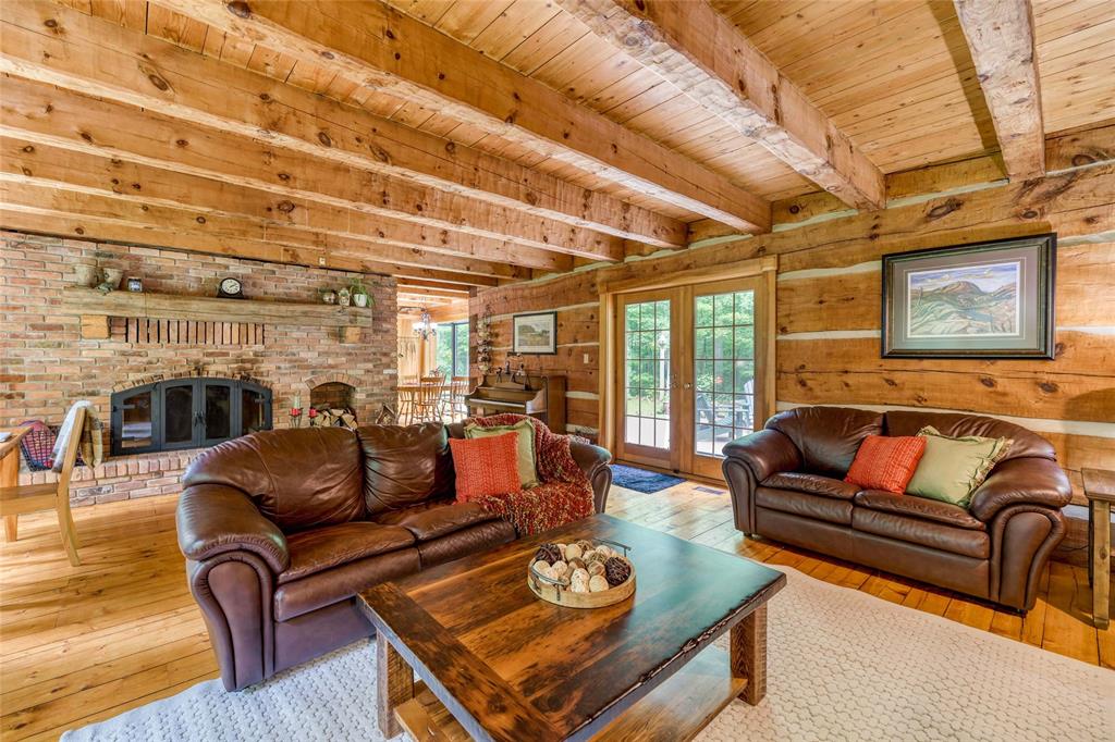 5252 EGREMONT Road, Plympton-Wyoming, Ontario, Canada