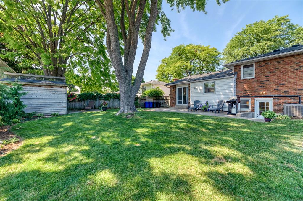 1019 ALLANDALE Drive, Sarnia, Ontario, Canada