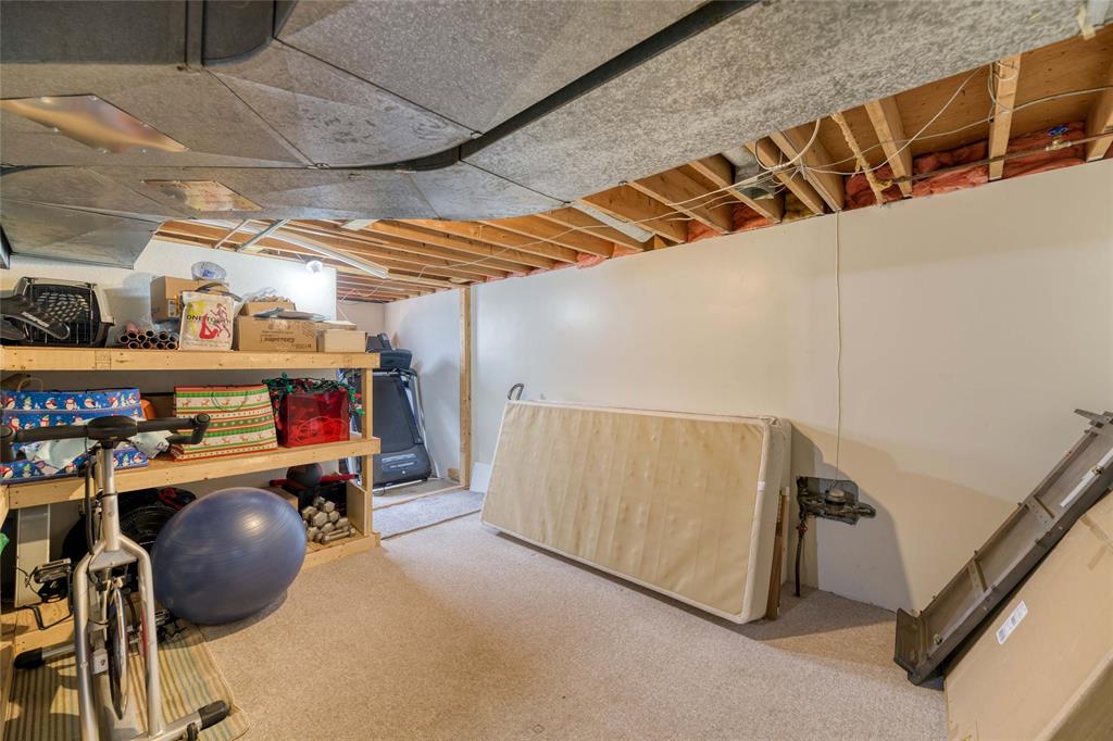 1019 ALLANDALE Drive, Sarnia, Ontario, Canada