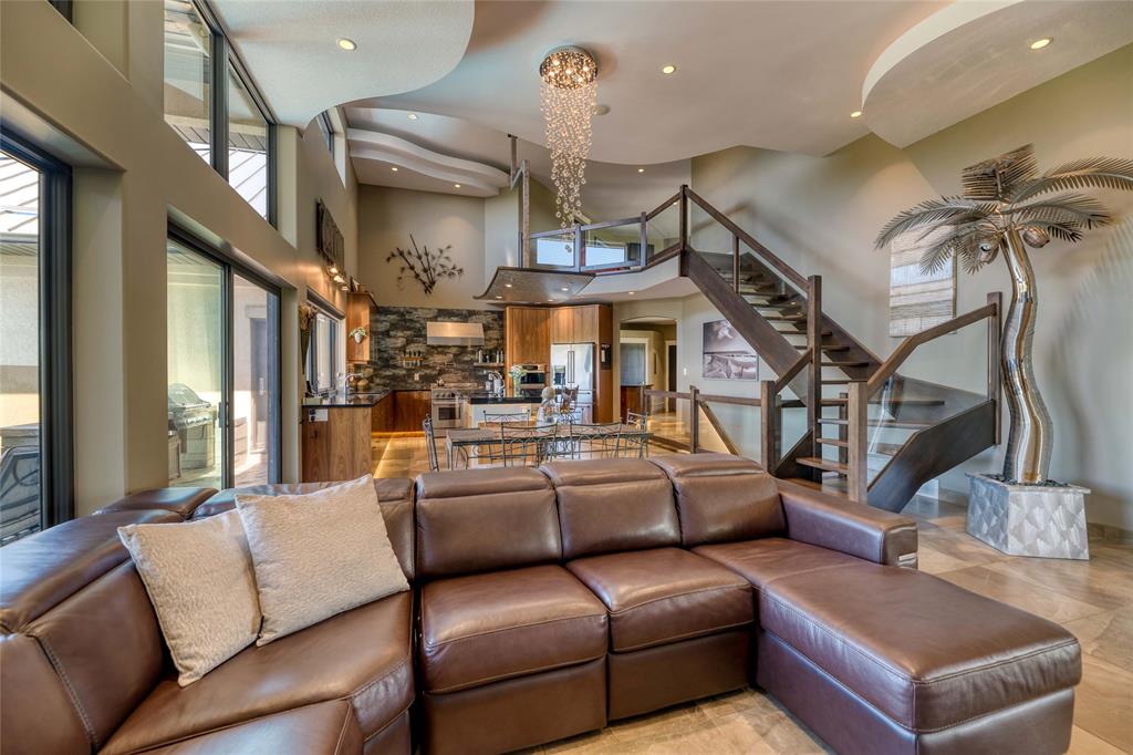 8143 HILLSBORO Road, Plympton-Wyoming, Ontario, Canada