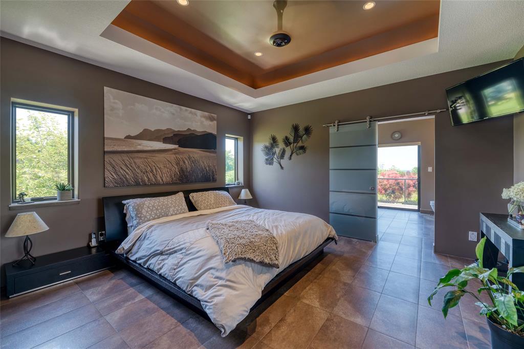 8143 HILLSBORO Road, Plympton-Wyoming, Ontario, Canada