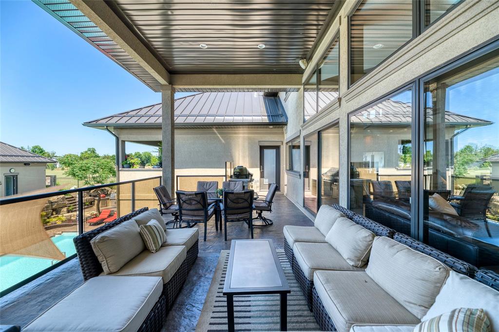 8143 HILLSBORO Road, Plympton-Wyoming, Ontario, Canada