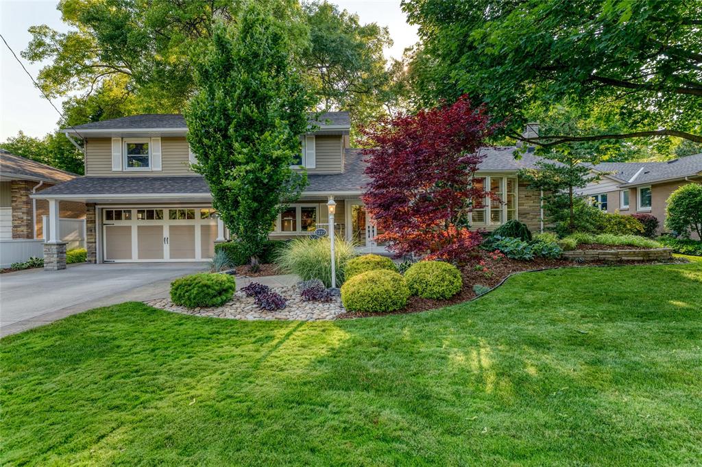 1227 GLEN DOUGLAS Drive, Sarnia, Ontario, Canada