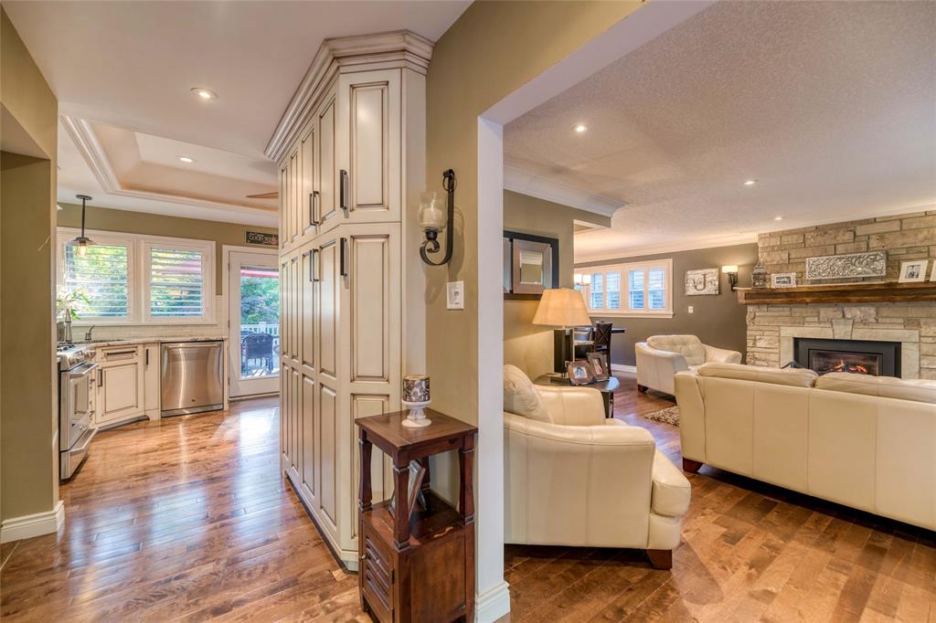 1227 GLEN DOUGLAS Drive, Sarnia, Ontario, Canada