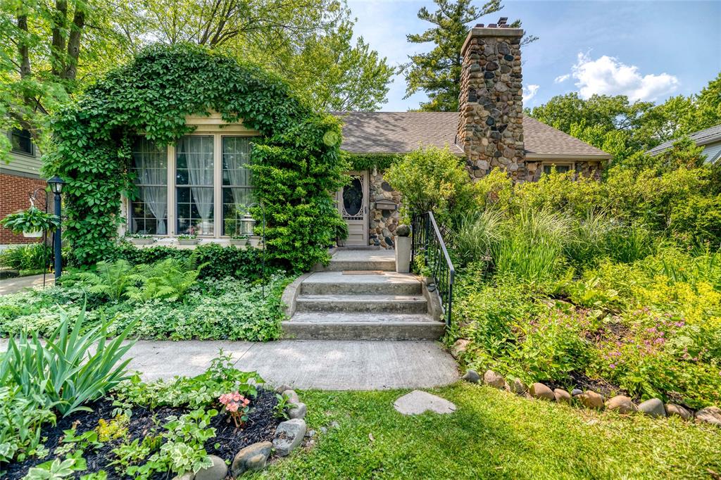 1415 CHRISTINA Street North, Sarnia, Ontario, Canada