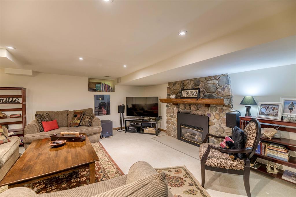 1415 CHRISTINA Street North, Sarnia, Ontario, Canada