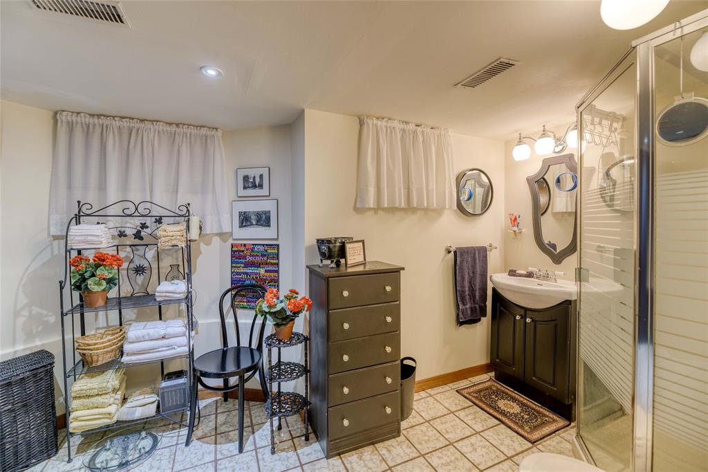 1415 CHRISTINA Street North, Sarnia, Ontario, Canada