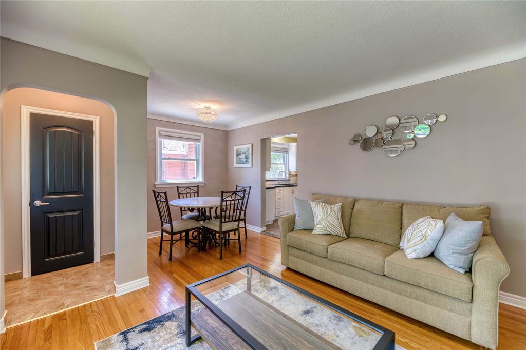 952 KEMSLEY Drive, Sarnia, Ontario, Canada