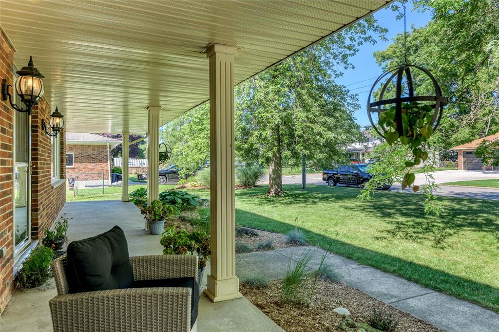 6733 PHEASANT Lane, Plympton-Wyoming, Ontario, Canada