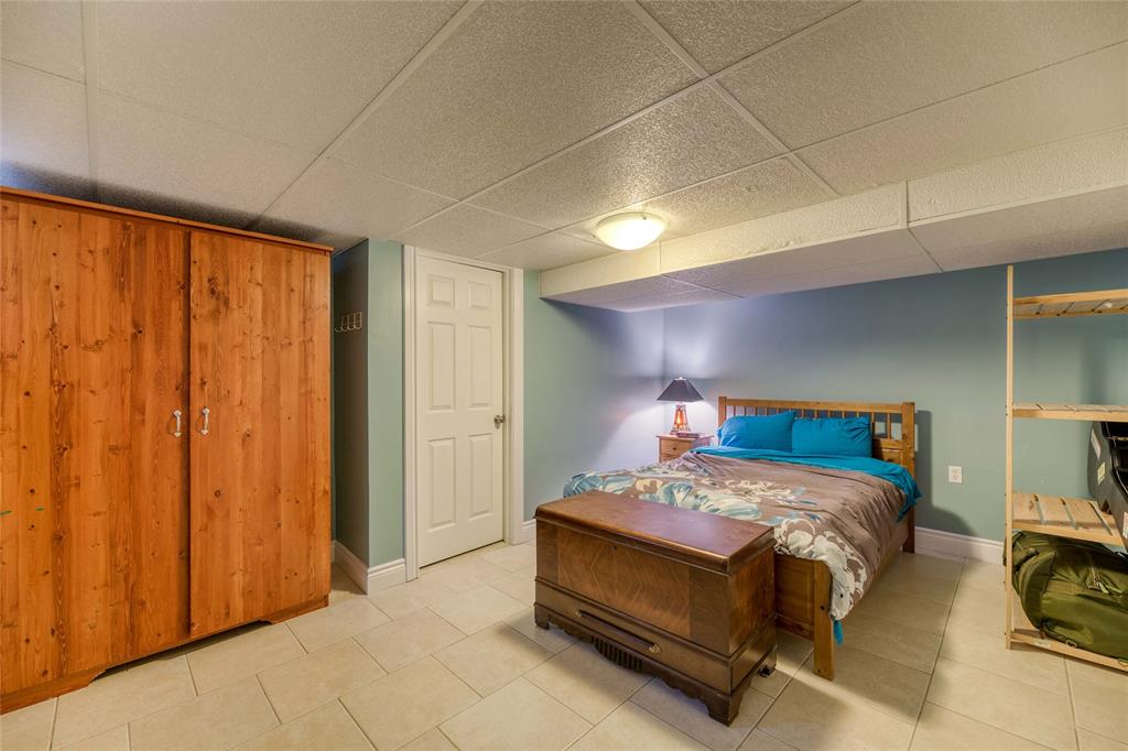 6733 PHEASANT Lane, Plympton-Wyoming, Ontario, Canada