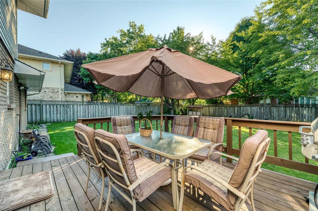 1372 ERROL Road East, Sarnia, Ontario, Canada