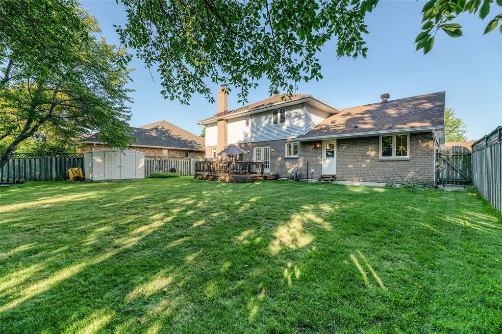 1372 ERROL Road East, Sarnia, Ontario, Canada