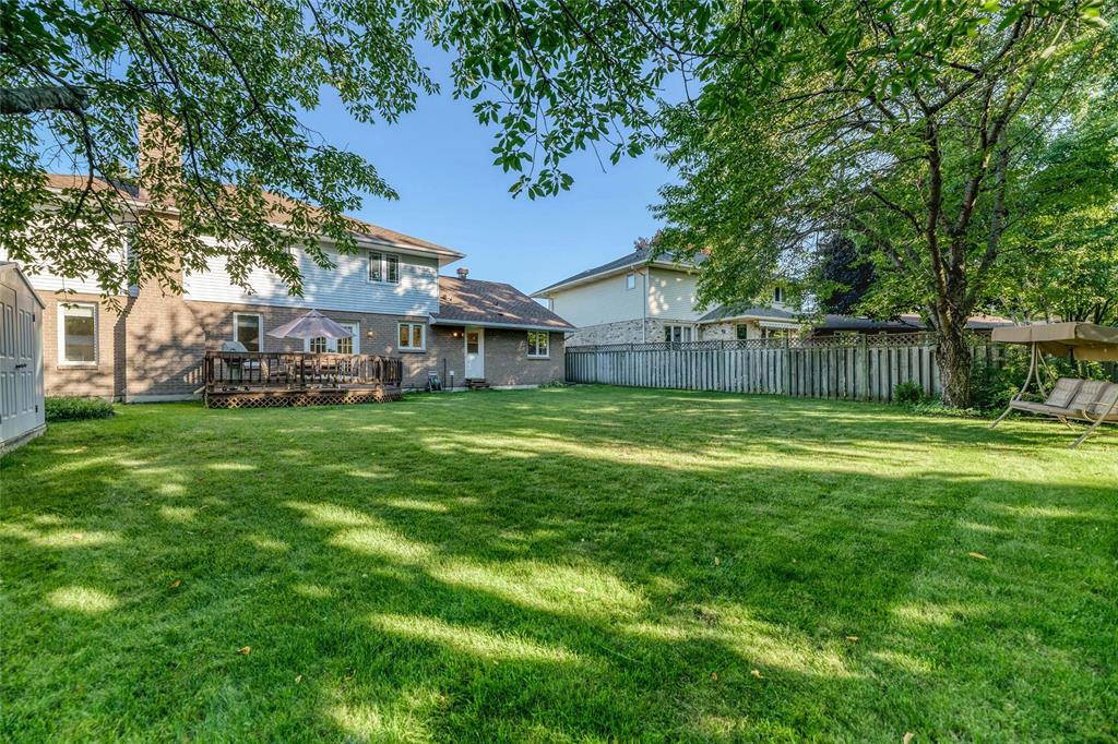 1372 ERROL Road East, Sarnia, Ontario, Canada