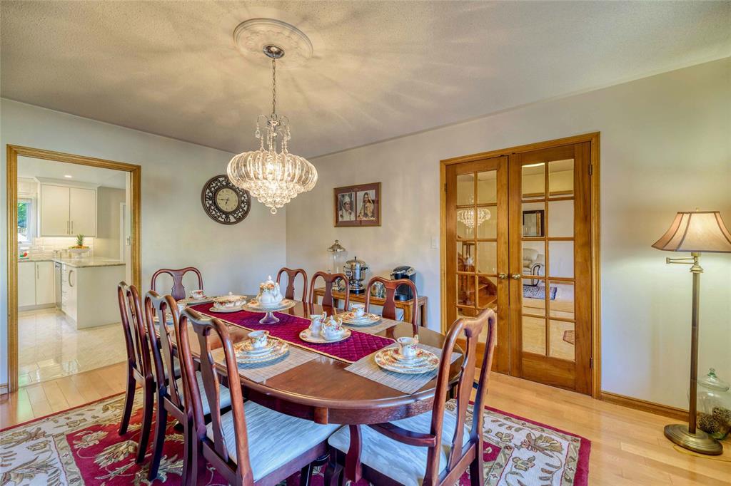 1372 ERROL Road East, Sarnia, Ontario, Canada