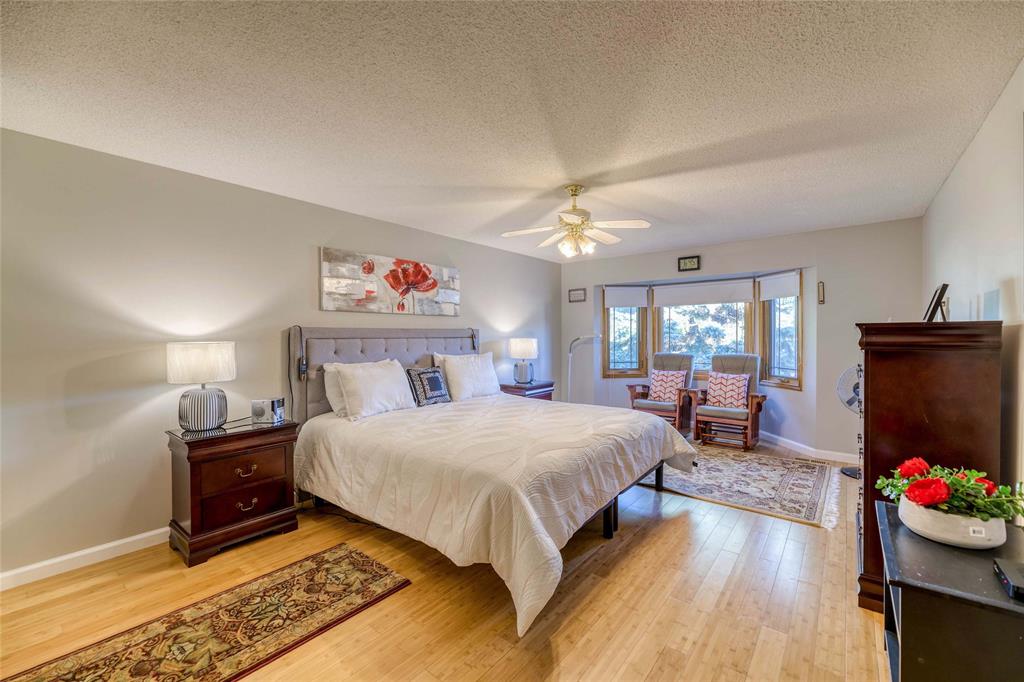 1372 ERROL Road East, Sarnia, Ontario, Canada